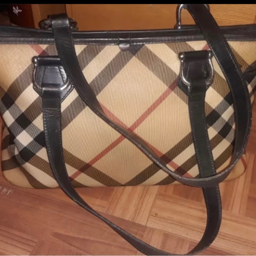 Waterproof Burberry bag